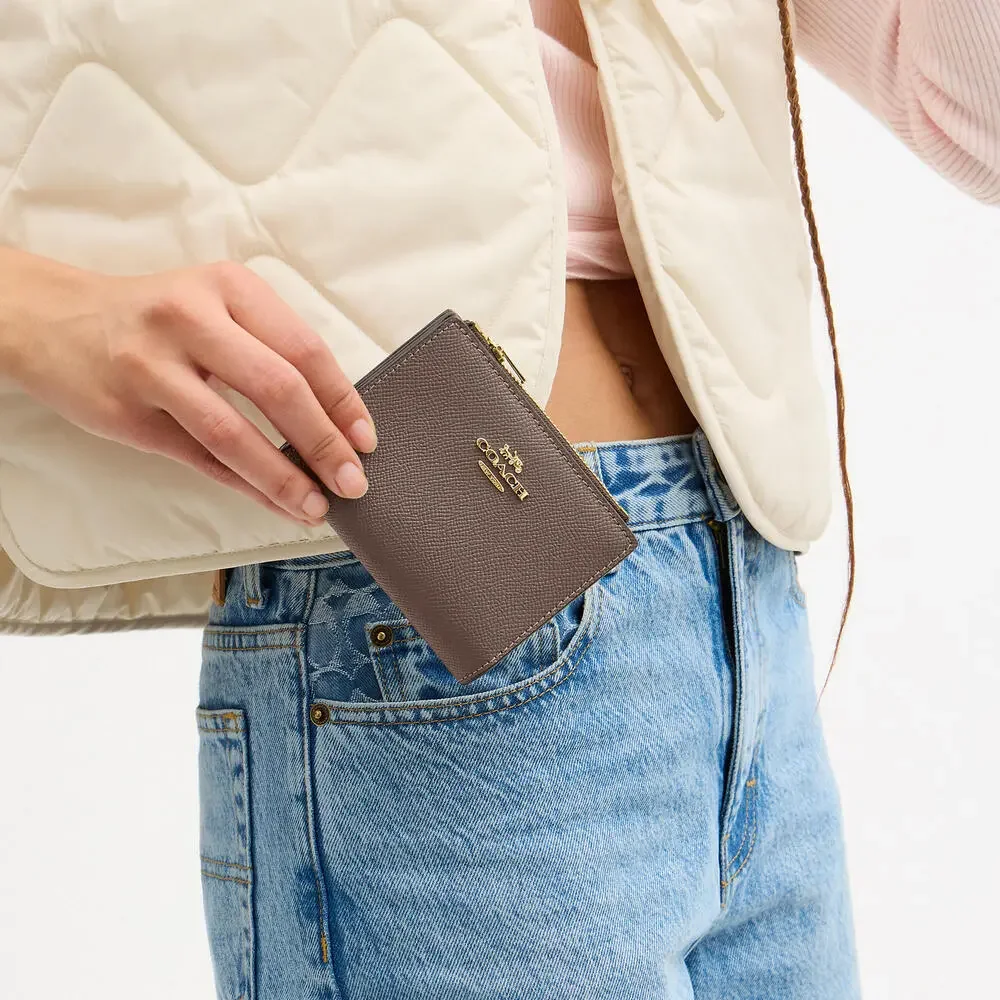 Coach Outlet Bifold Wallet - Stone/Gold - Picture 2 of 6